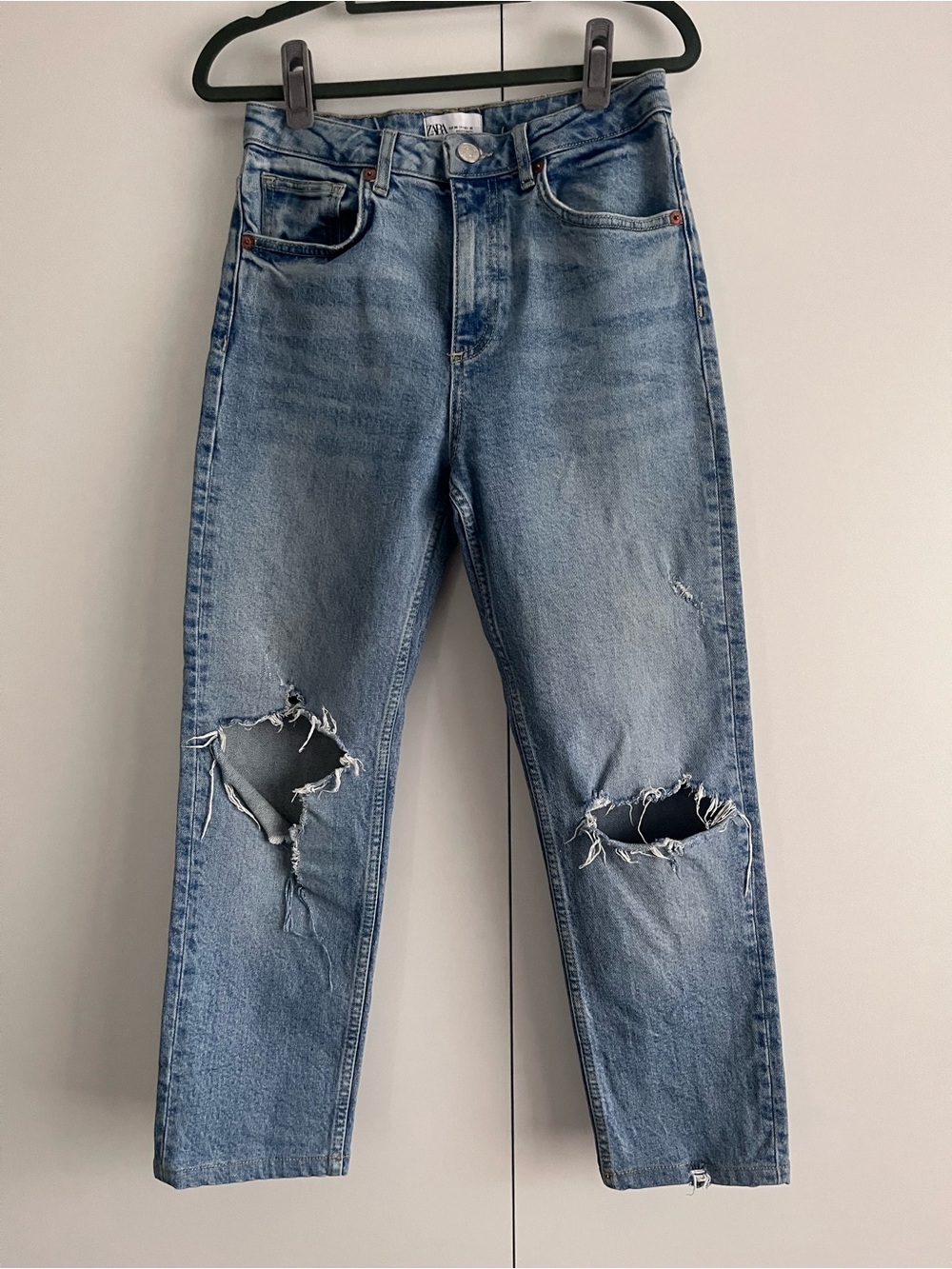 Zara Light Blue Distressed Ankle Jeans